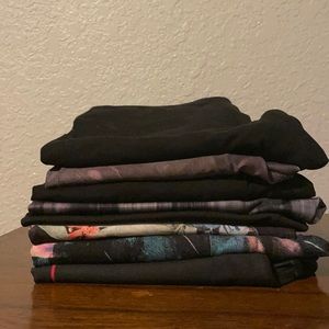 Box of 8 small leggings